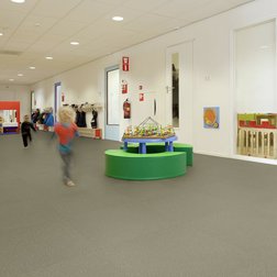Forbo Tessera Layout 2111 gherkin ve školce.jpg