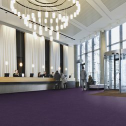 Tessera Create Space 1 1816 violetta v hotelu.jpg